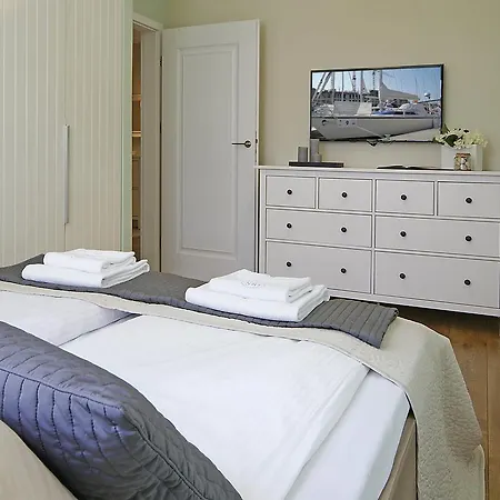Irs Royal Irs Marina Apartment *