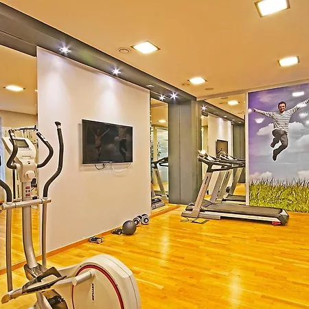 Irs Royal Irs Marina Apartment