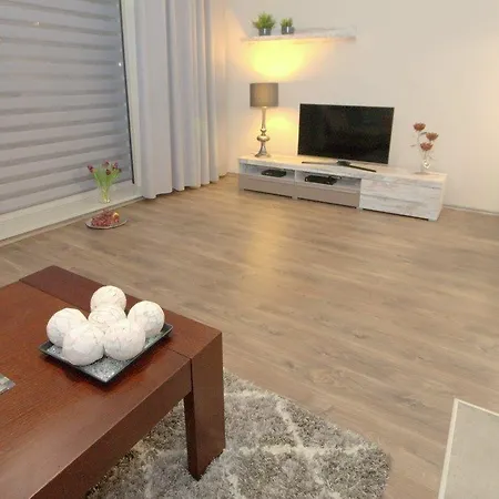 Irs Royal Irs Marina Apartment