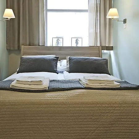 Apartment Irs Royal Irs Marina *